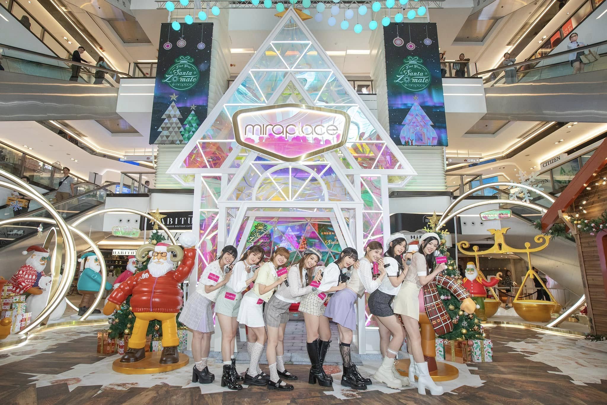 Galvanic mall decoration project team photo