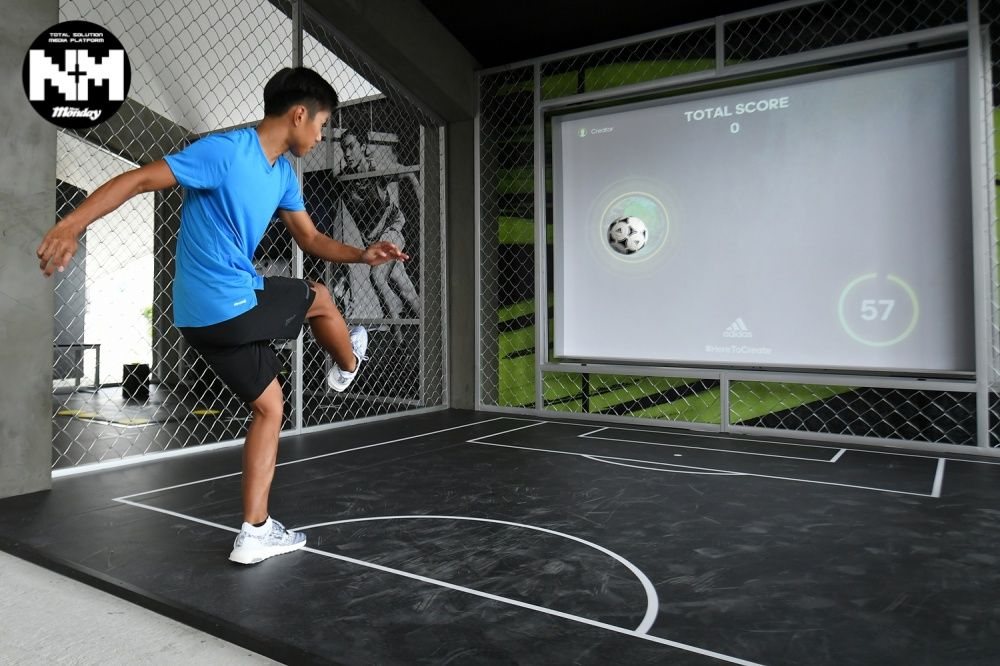 Adidas Sports Base court activation