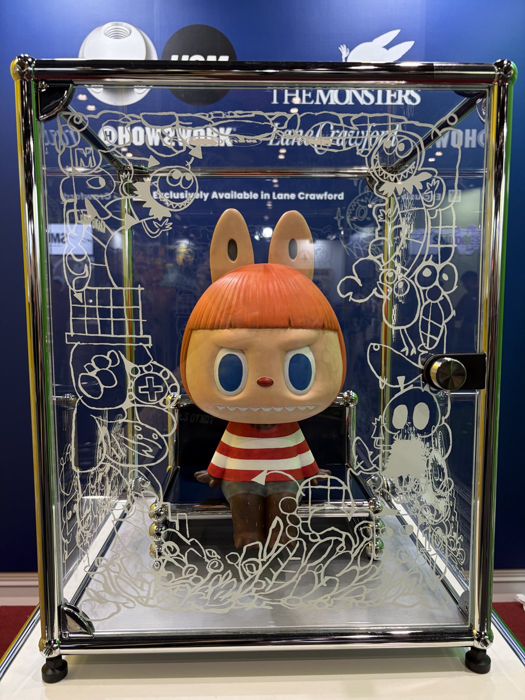 How2Work Complex Con Hong Kong display